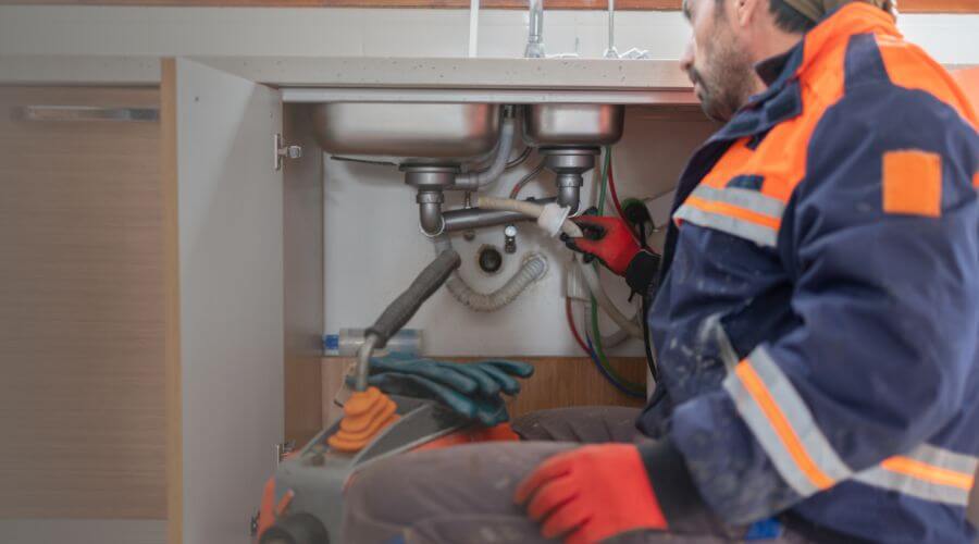 Professional slab leak plumber services in Recluse, WY